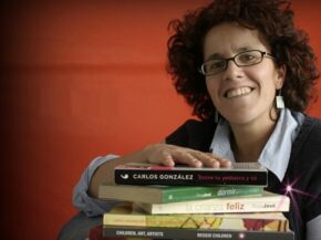 Naturalizar el patio: entrevista a Beatriz Ferreira, directora de la Escuela Infantil Municipal A Caracola