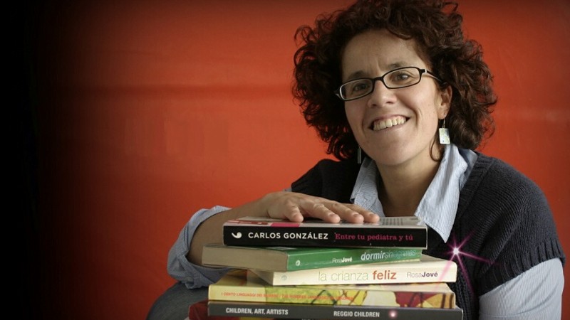 En este momento estás viendo Naturalizar el patio: entrevista a Beatriz Ferreira, directora de la Escuela Infantil Municipal A Caracola