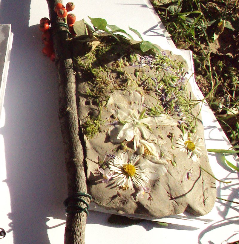 cuadernos de campo con arcilla