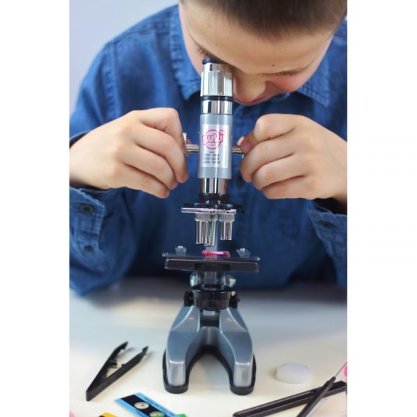 microscopio de mesa buki con 30 experimentos